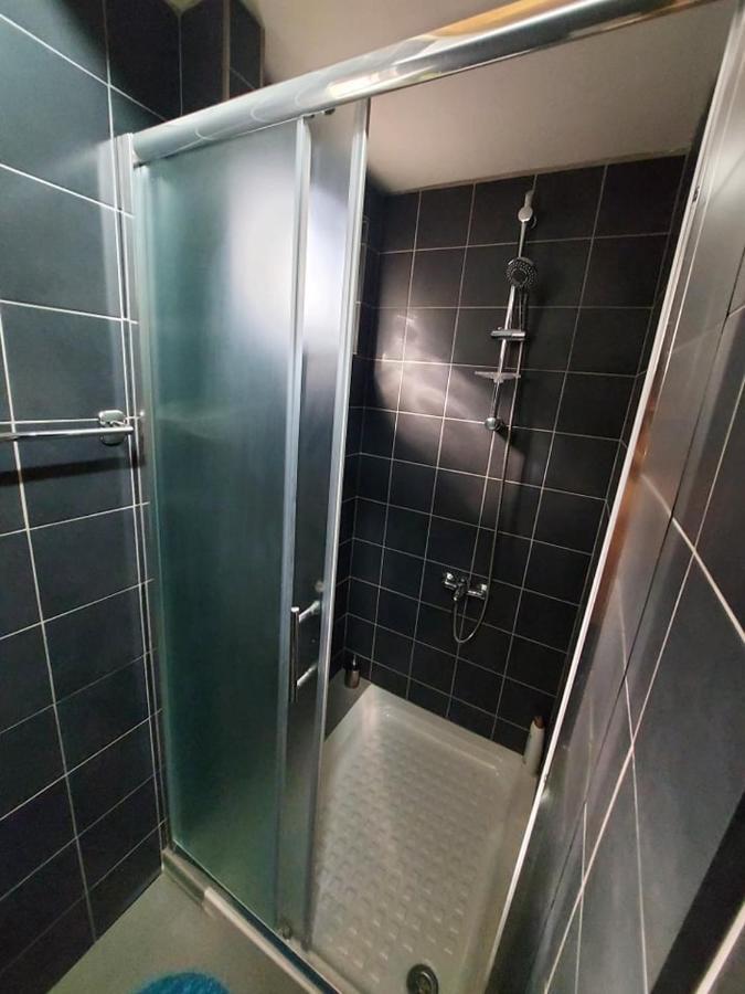 Anna Guesthouse 10 Min Walk From The Beach ลาร์นาคา ภายนอก รูปภาพ
